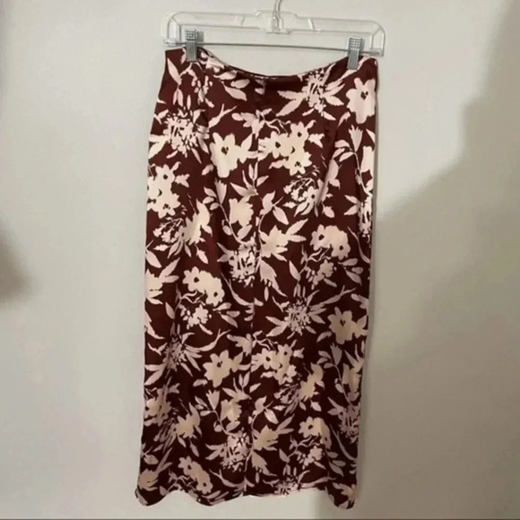 Zara floral print midi skirt medium 8991/320 - Picture 3 of 8